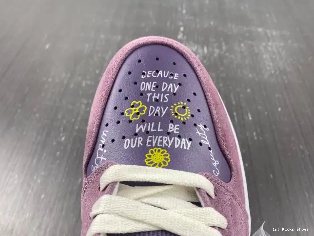 1st Kicks DR8057-500 Unity Jordan Low Air (W) 1 0611